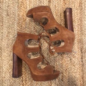 Vince Camuto Kamaye Platform Sandal